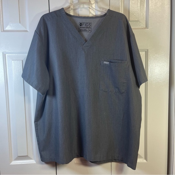 FIGS Scrub Top Mens 2X‎ Gray Short Sleeve Medical Nurse Pocket Technical Wear O2 - Picture 1 of 7